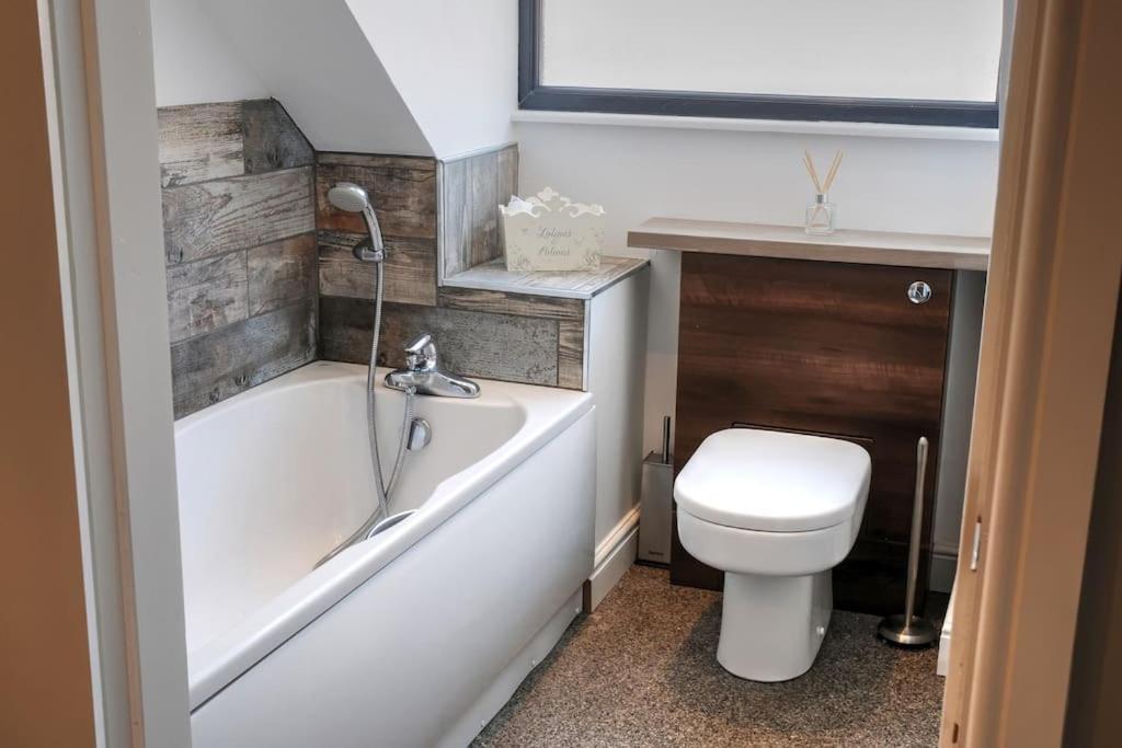 Queensgate Holiday Cottage Beverley With Parking Экстерьер фото